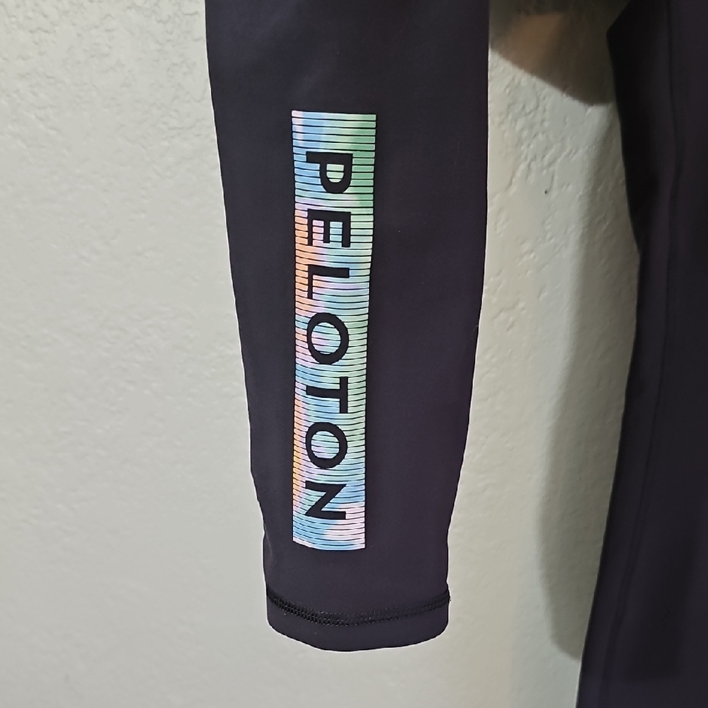 Peloton Dark Blueish Gray 25" Leggings With Logo On Lower Leg Women Medium - Picture 2 of 7